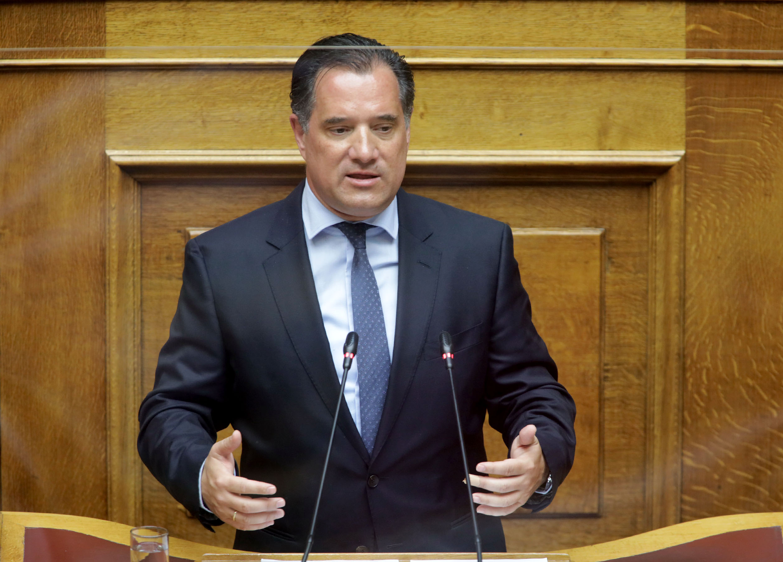 Σε δημόσια διαβούλευση το ν/σ του υπουργείου Υγείας για την Προστασία των ανηλίκων από προϊόντα καπνού και αλκοόλ – Ρυθμίσεις για μη καπνικά προϊόντα